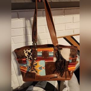 STS Ranchwear Chaynee Mountain Tote